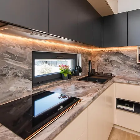 Luxurious In Ražanac