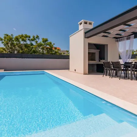 Prázdninový dům Luxurious In